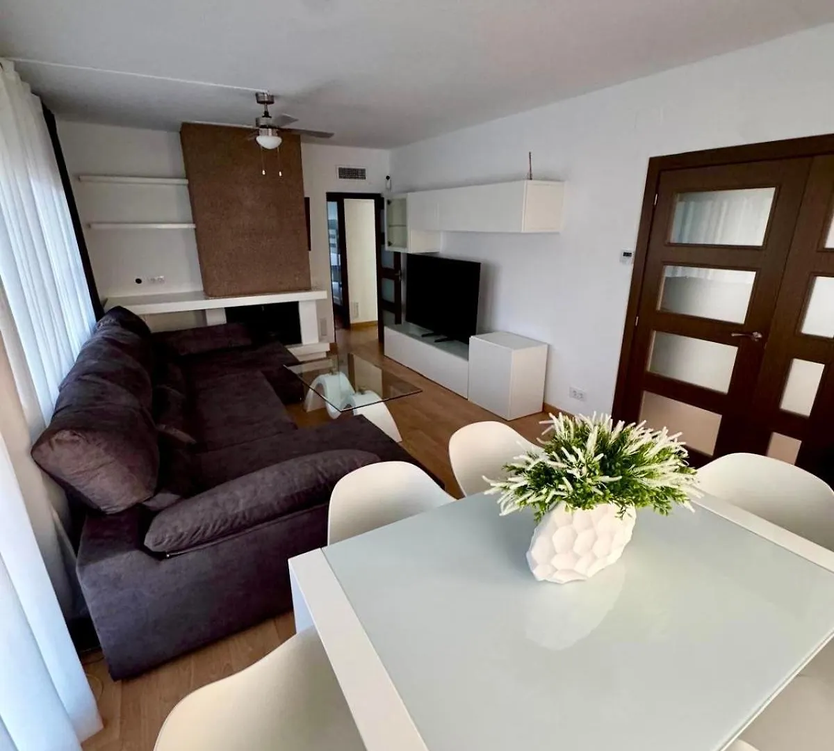 Casa Del Roselles - Luxury Flat With Swimming-Pool In 滨海略雷特 0*,  西班牙